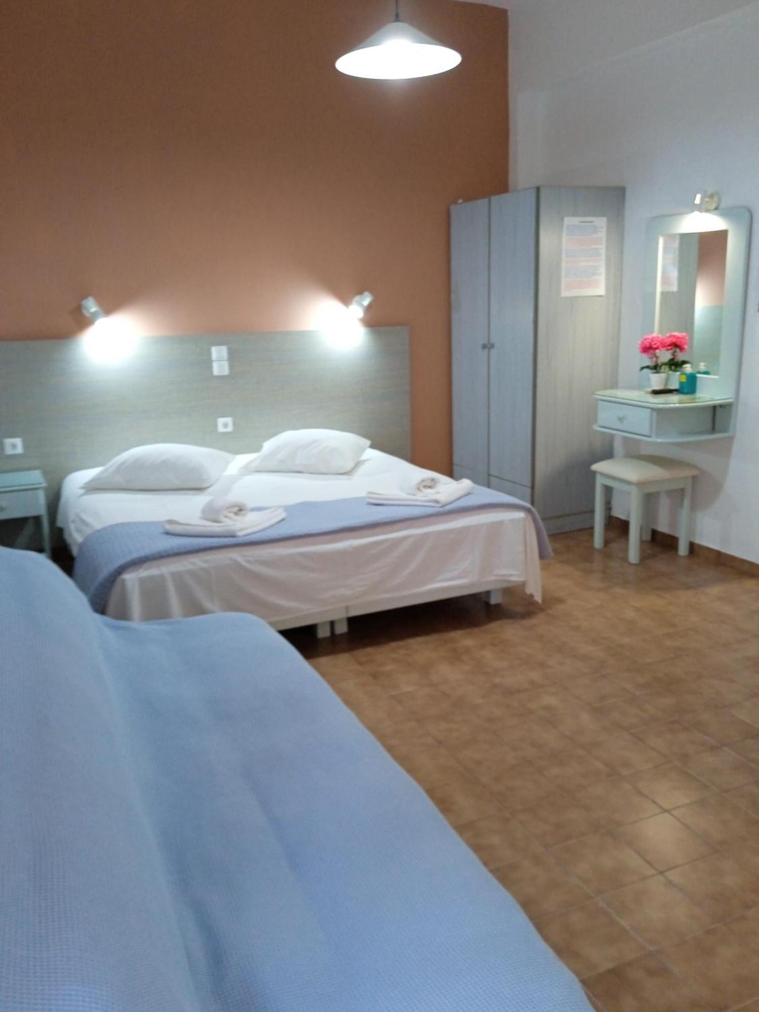 Ilona Apartments Chania Kato Daratso Ruang foto