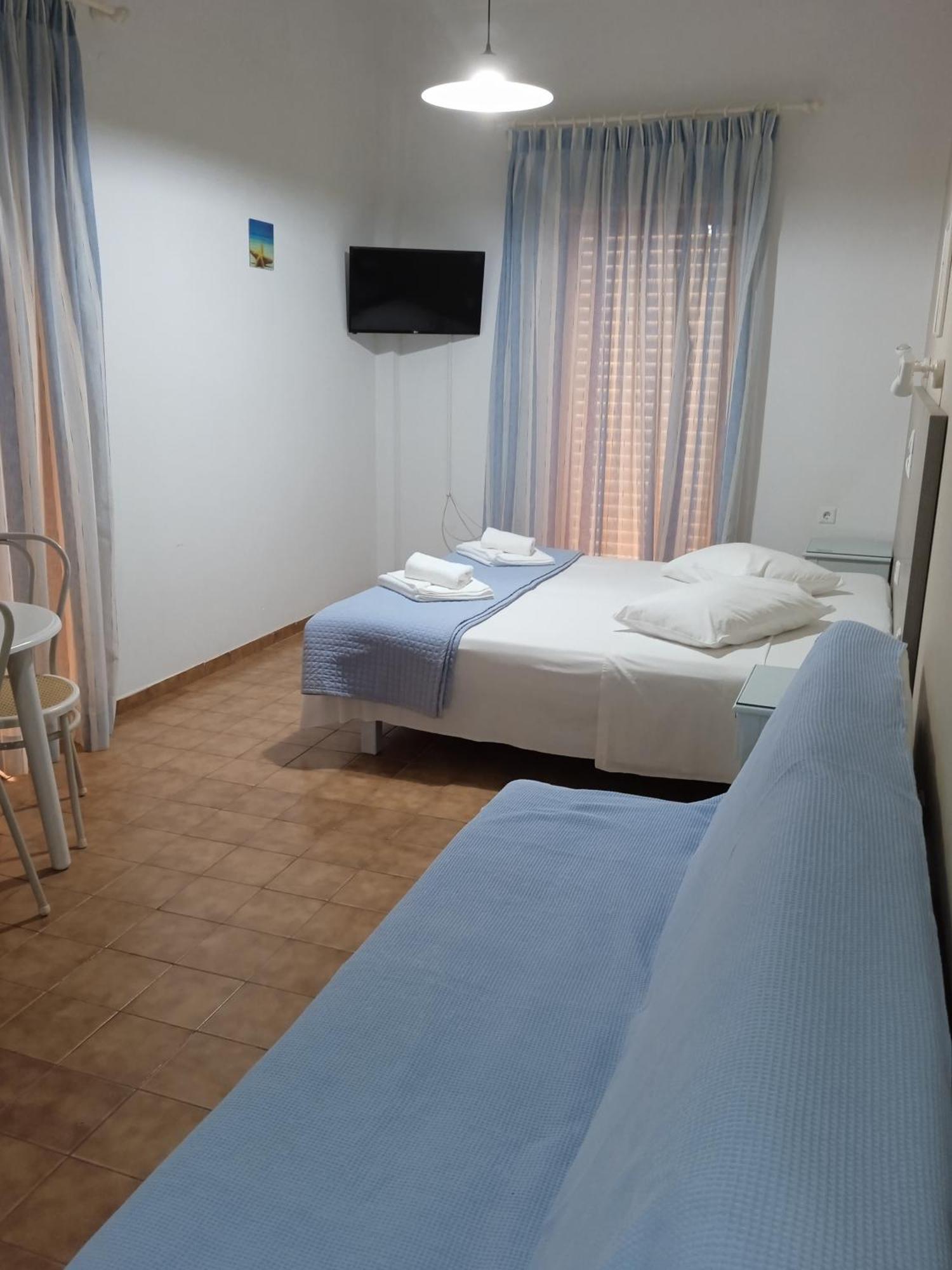 Ilona Apartments Chania Kato Daratso Ruang foto