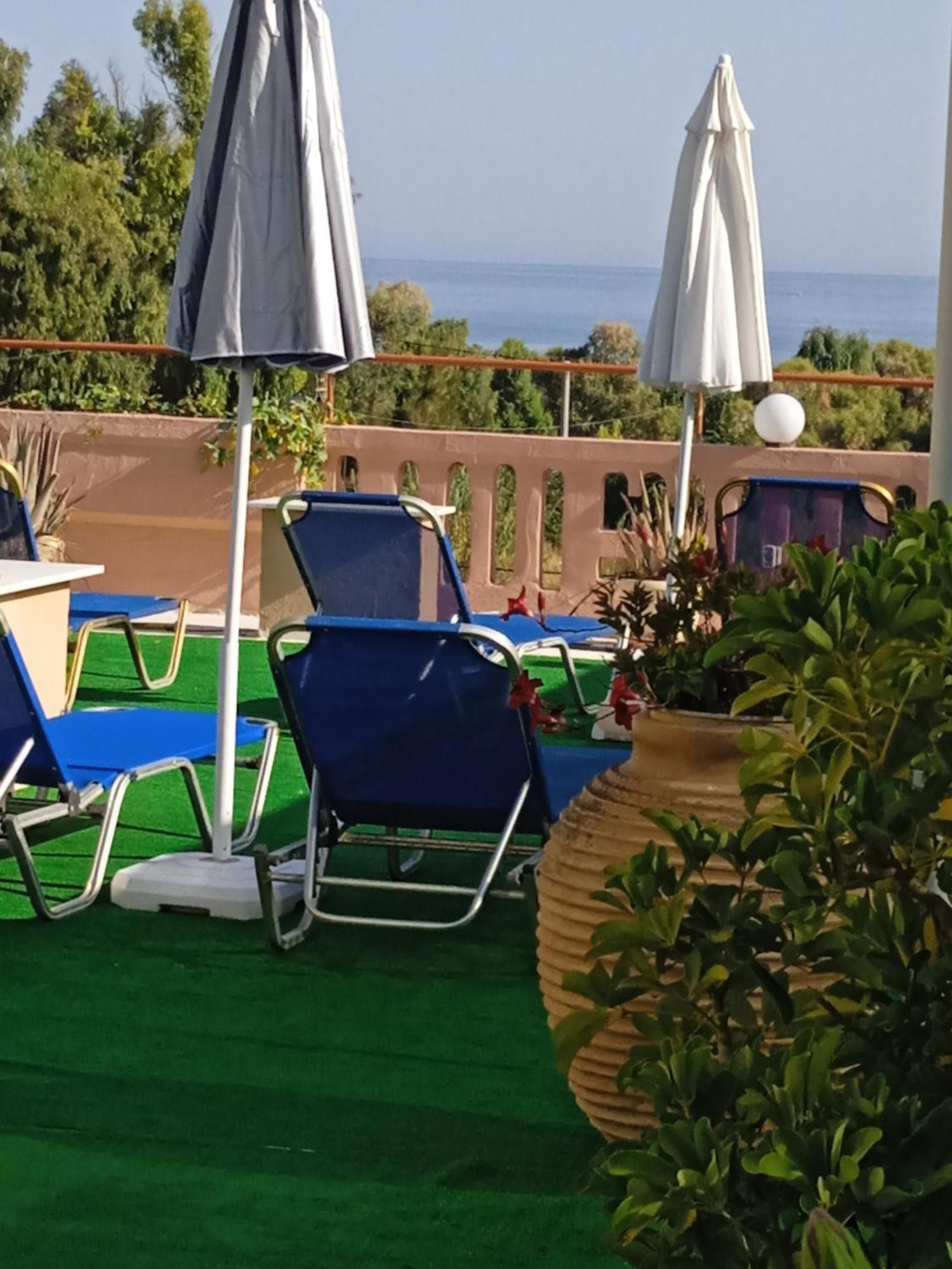 Ilona Apartments Chania Kato Daratso Ruang foto
