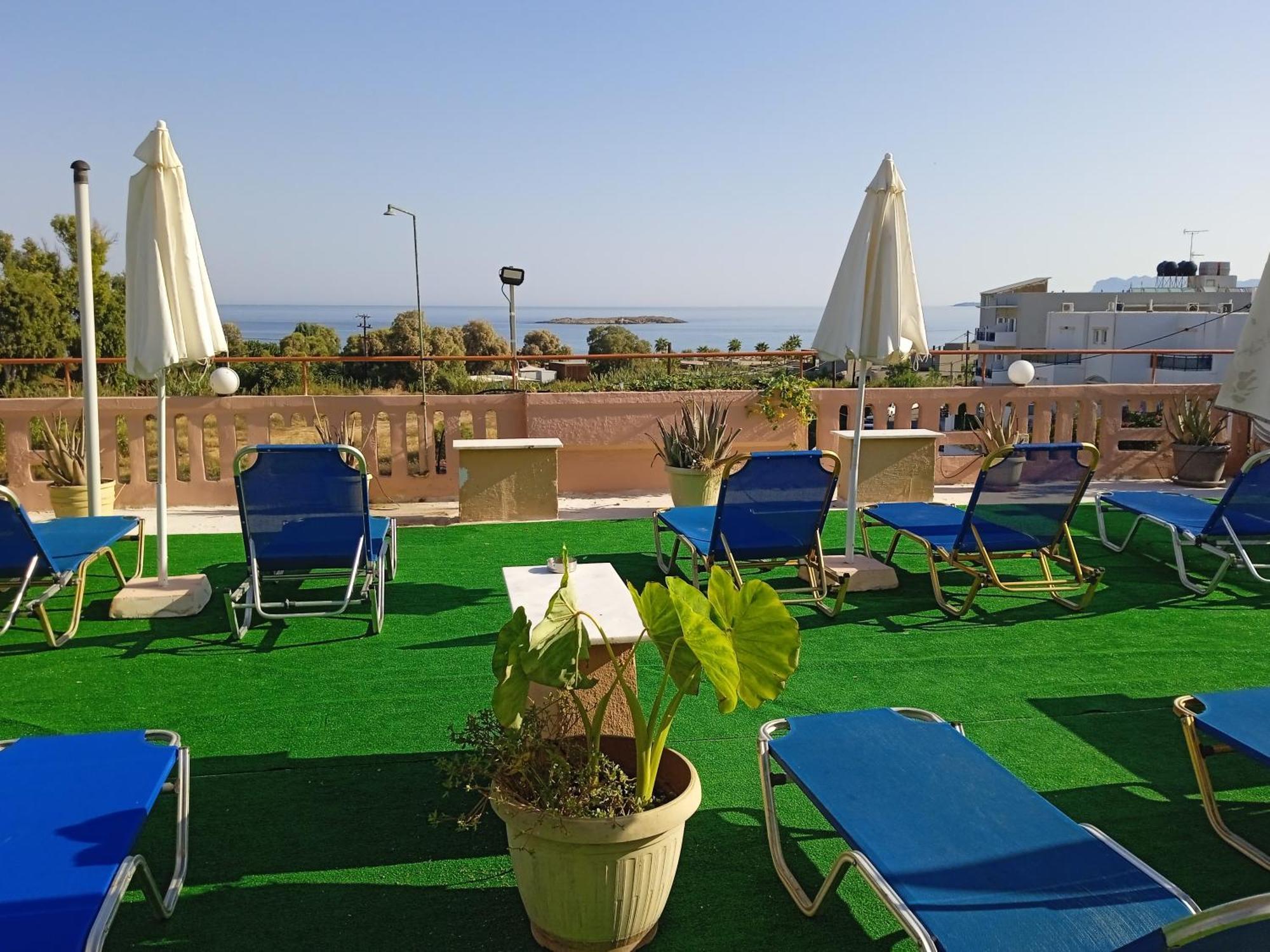 Ilona Apartments Chania Kato Daratso Ruang foto