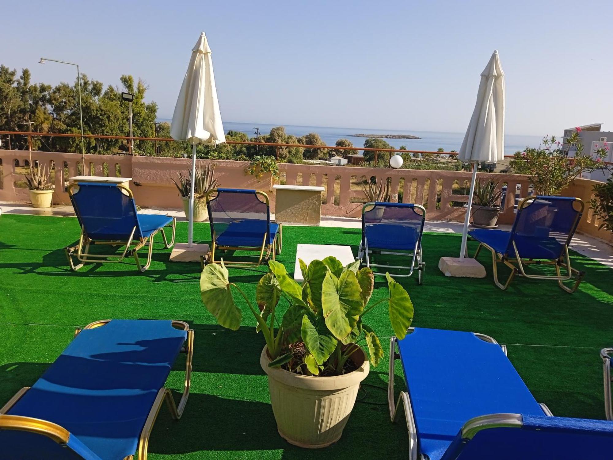 Ilona Apartments Chania Kato Daratso Ruang foto