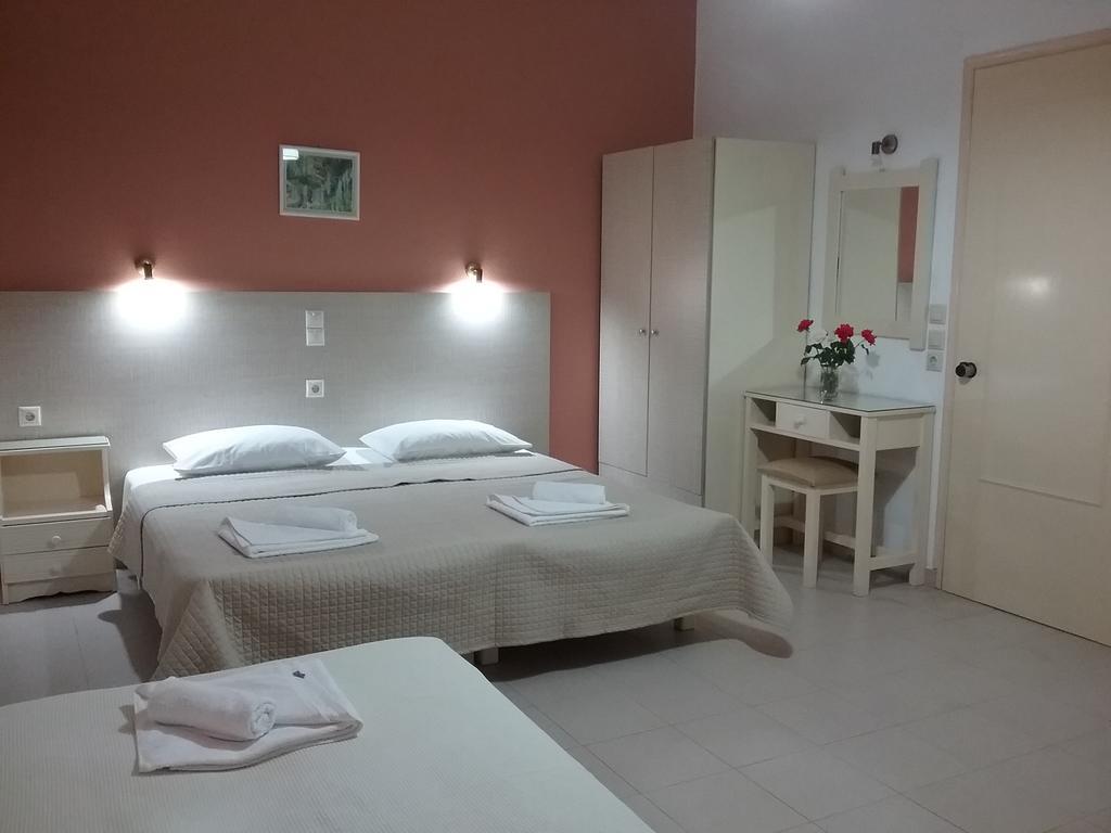 Ilona Apartments Chania Kato Daratso Bagian luar foto